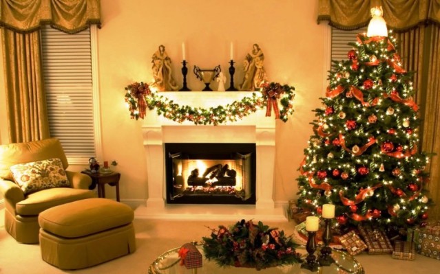 FLI Christmas-tree-Decorating